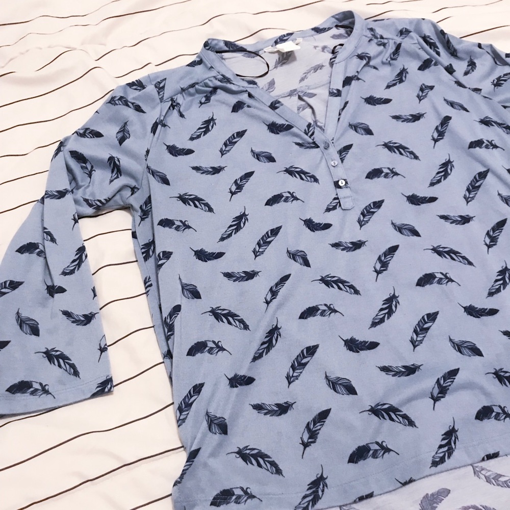 Perfect work/ office top for fall